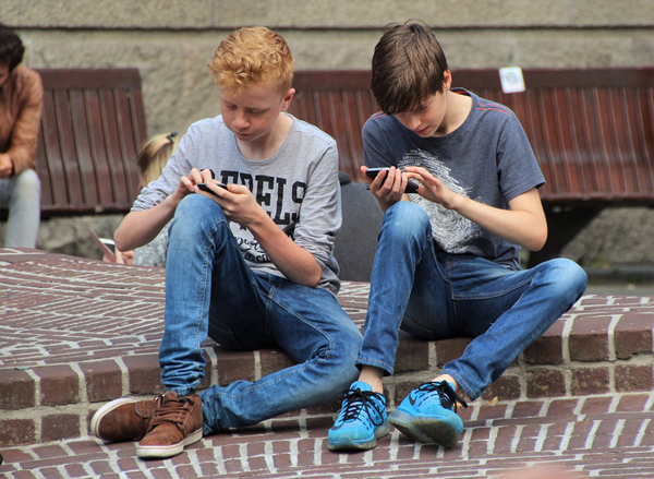 Three Observations to Help the iGeneration Navigate the Internet