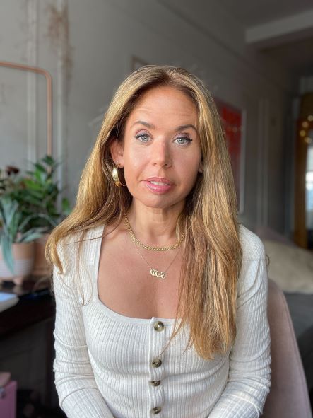 Dolly Parton: From Country Music Star to Global Changemaker for Grades 4-12