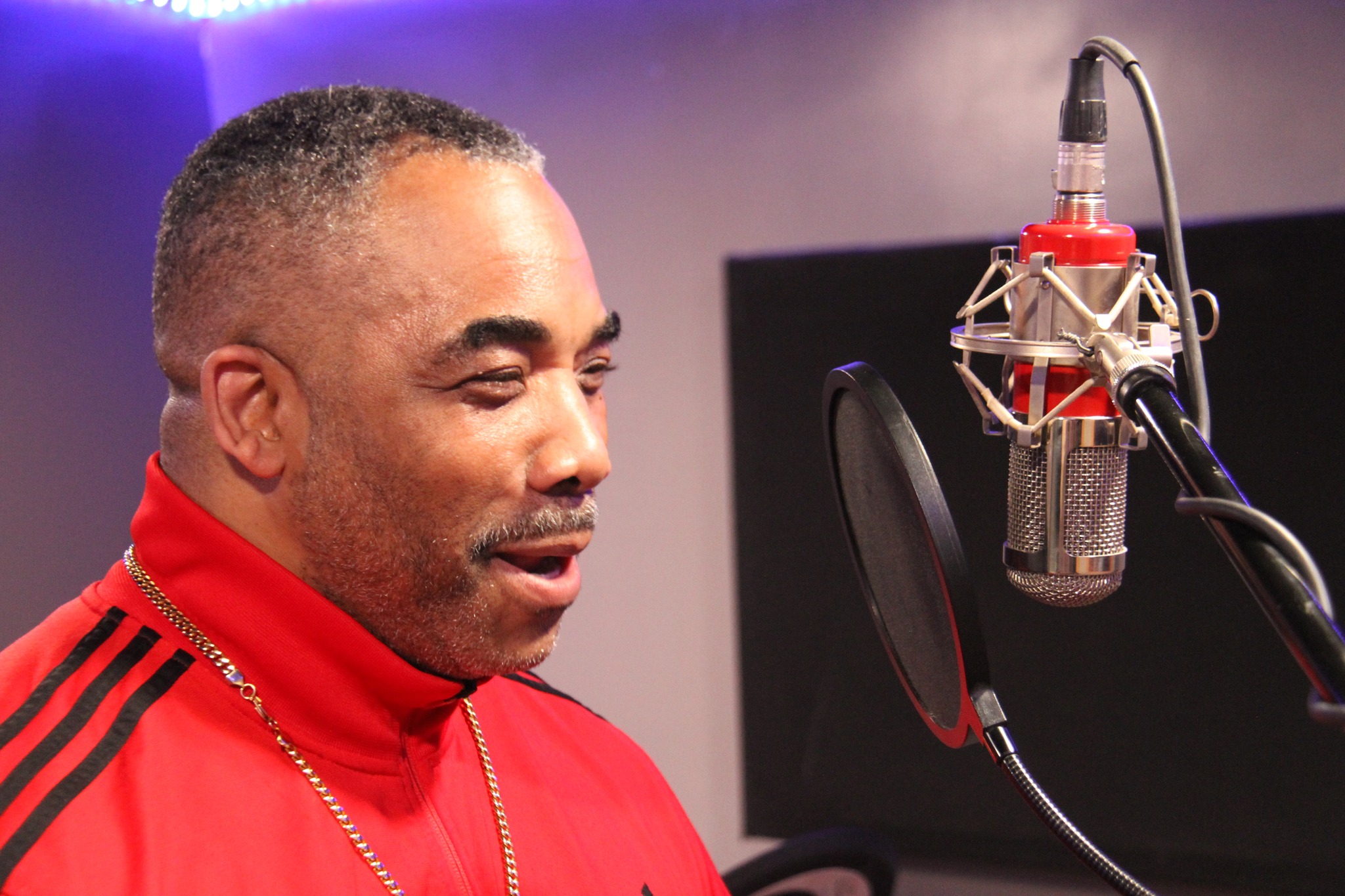 Phil the Funky Phonics Teacher | Love | Dove | Above | Glove 