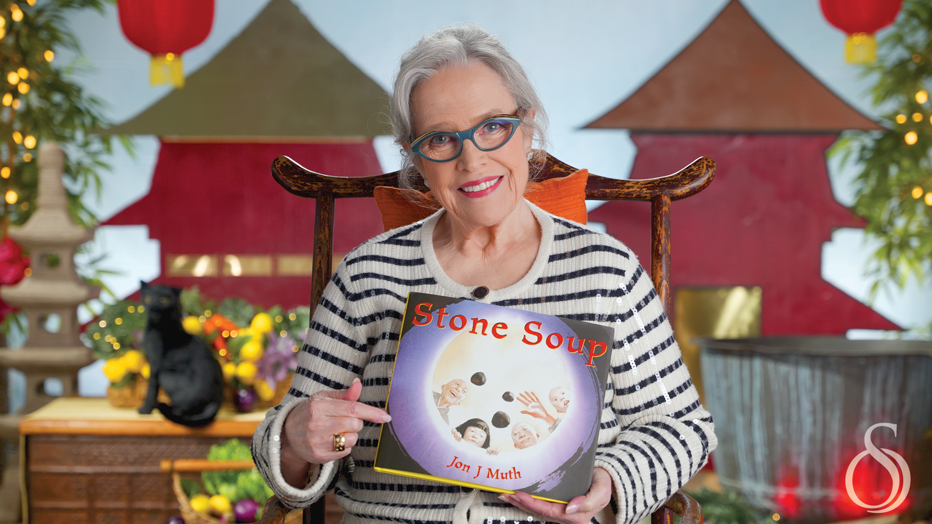 Stone Soup read by Kathy Bates