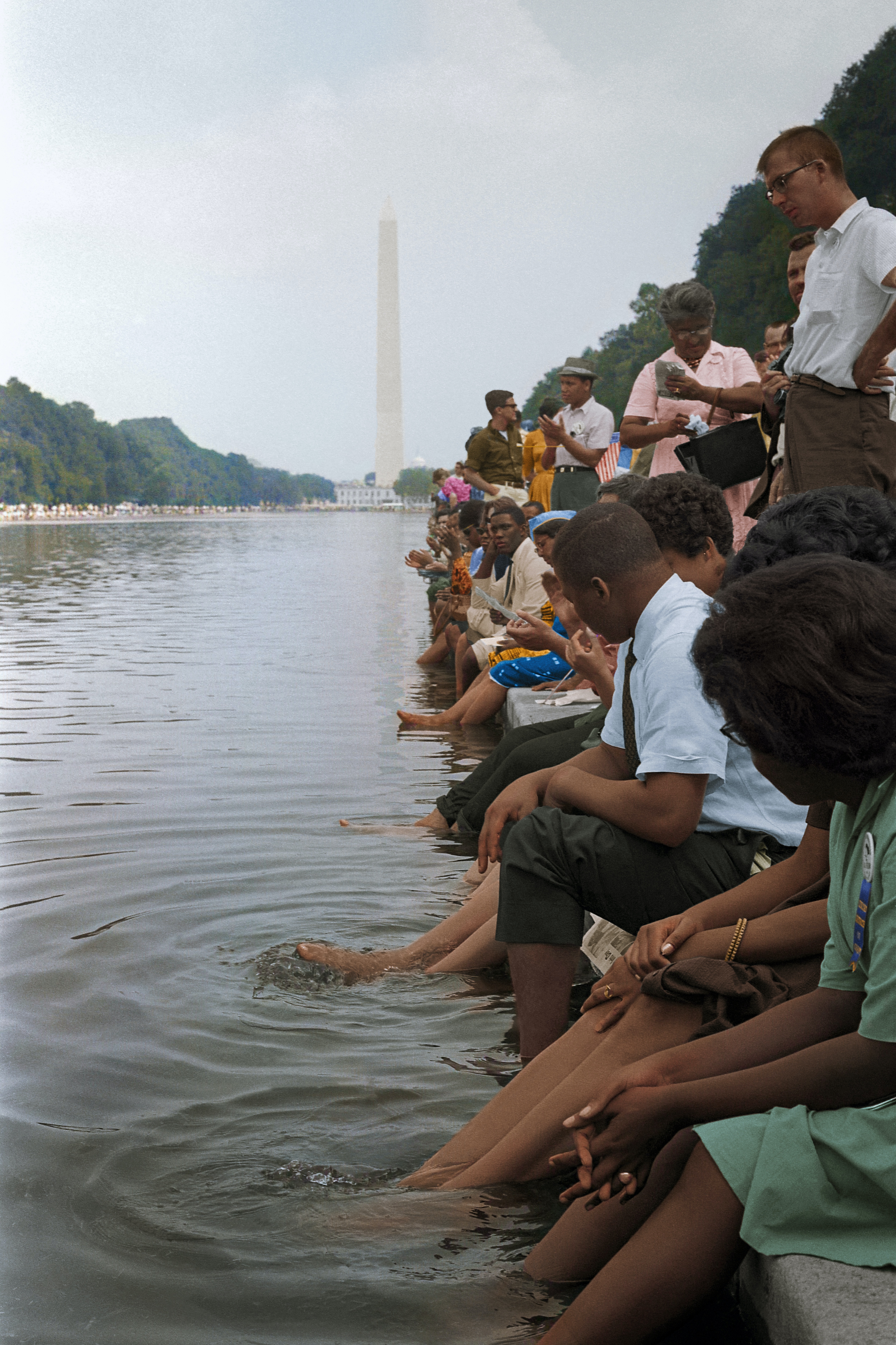 The reflecting pool in front of the Lincoln Memorial, 1963 March on Washington. Credit: Unseen Histories / Unsplash.com
