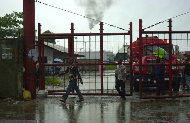 Why is the Resource Curse an Obstacle to National Prosperity? (Worksheet)