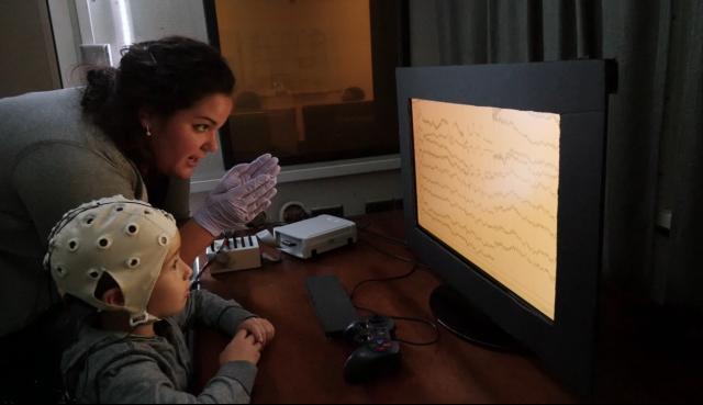 Science Nation 281: Brain prints reveal children's reading difficulties