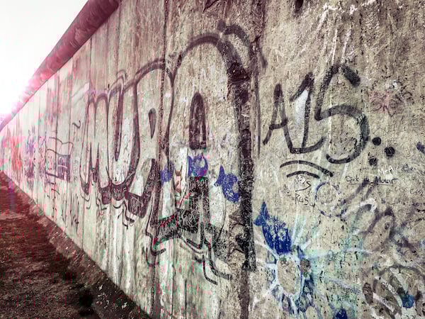 The Cold War ; 1945 - 1963