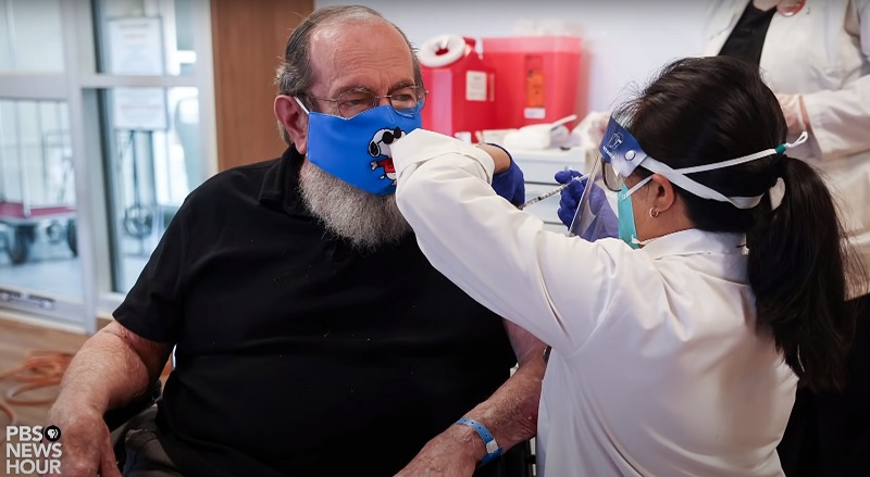 Holiday News Roundup: Vaccine Distribution and the Transition of Power